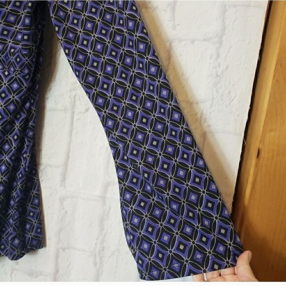 DAISY FUENTES Wrap-look Jersey-knit Long Sleeve Top Large - Picture 2 of 7